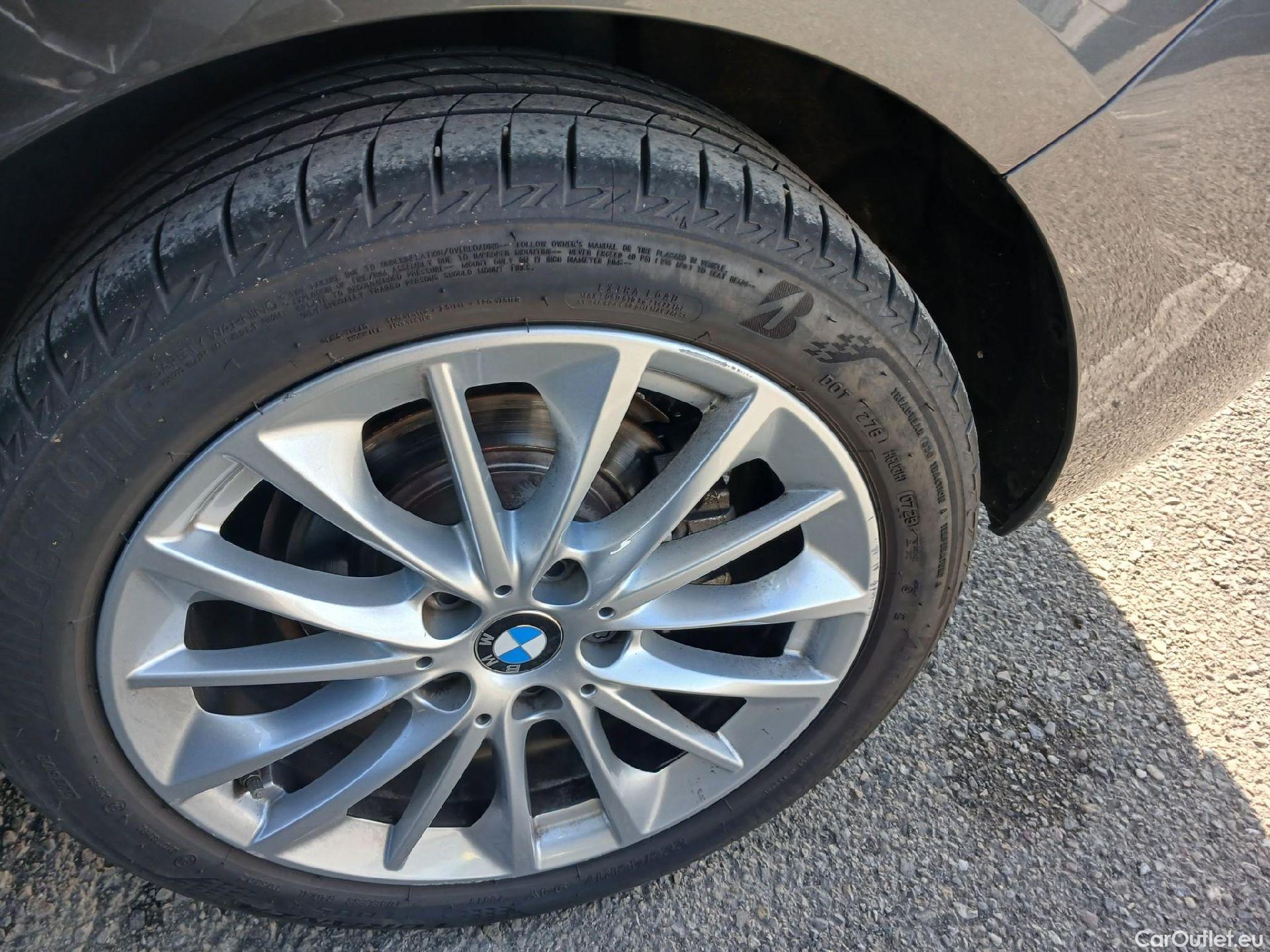  Bmw  Serie 1 BMW  / 2019 / 5P / berlina con portón 118i #14