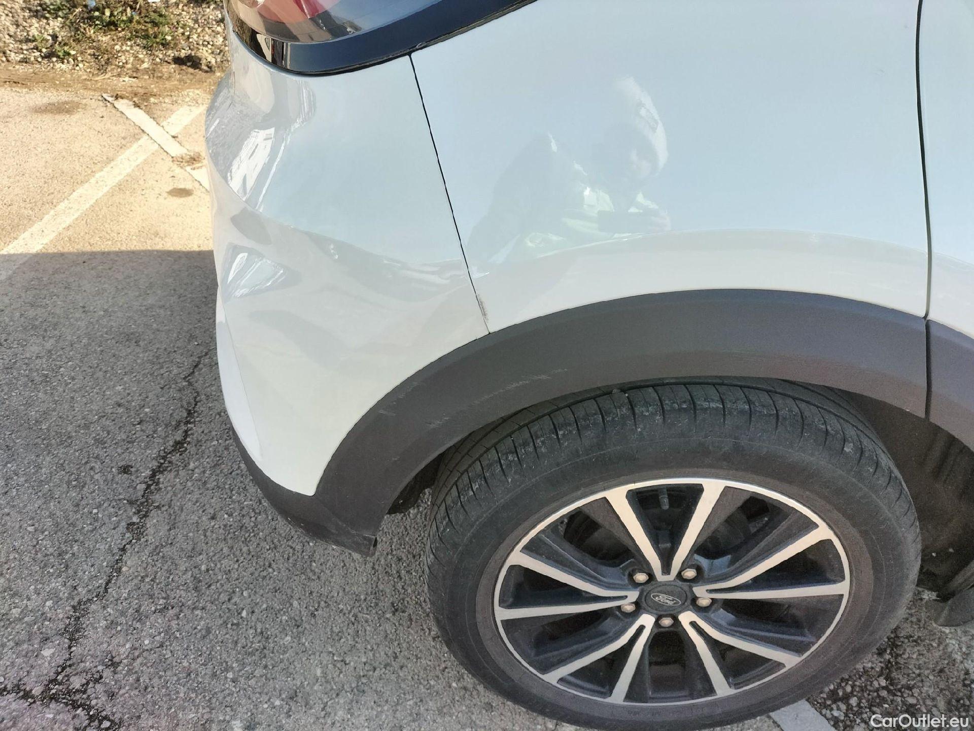  Ford  Puma FORD  / 2019 / 5P / todoterreno 1.0 EcoBoost 92kW (125cv) Titanium MHEV #39