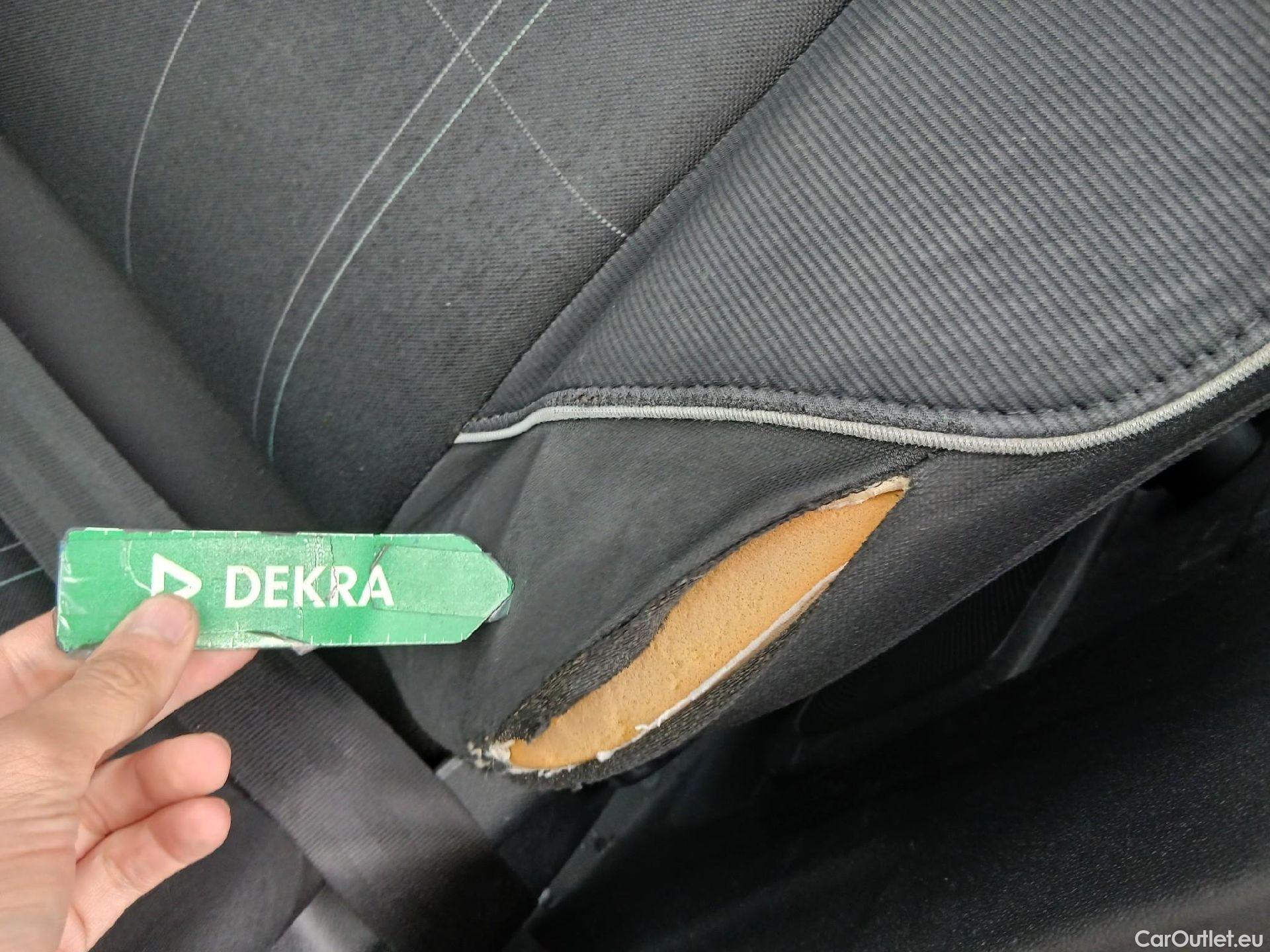  Ford  Fiesta FORD  / 2017 / 5P / berlina con portón 1.1 Ti-VCT 63kW Trend+ 5p #17