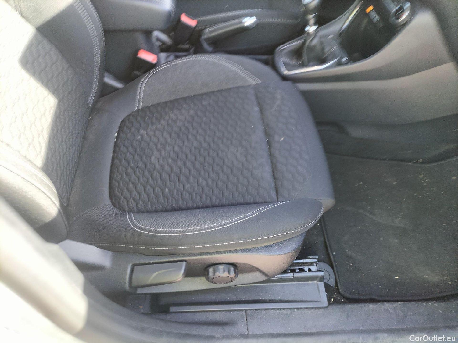  Ford  Puma FORD  / 2019 / 5P / todoterreno 1.0 EcoBoost 92kW (125cv) Titanium MHEV #52