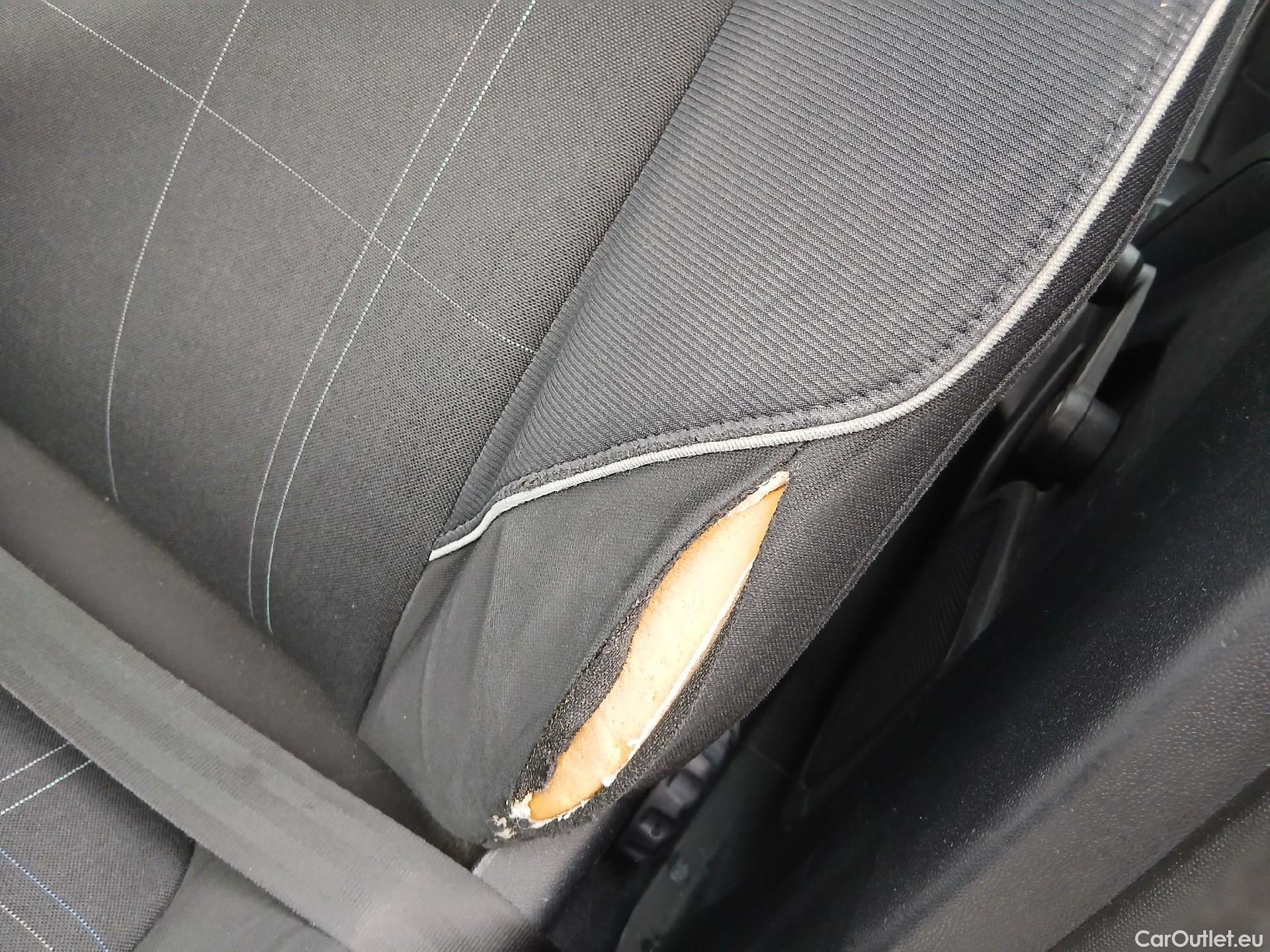  Ford  Fiesta FORD  / 2017 / 5P / berlina con portón 1.1 Ti-VCT 63kW Trend+ 5p #16