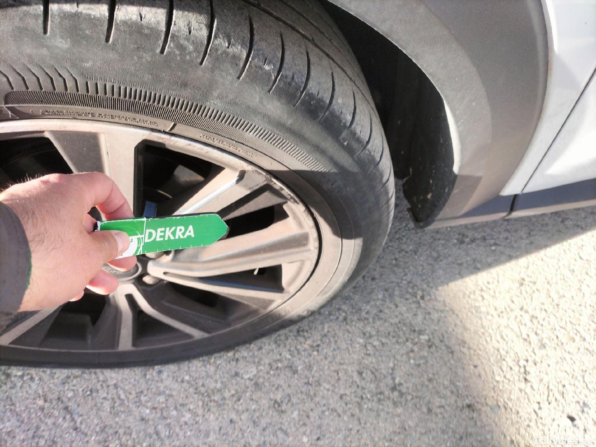  Ford  Puma FORD  / 2019 / 5P / todoterreno 1.0 EcoBoost 92kW (125cv) Titanium MHEV #16