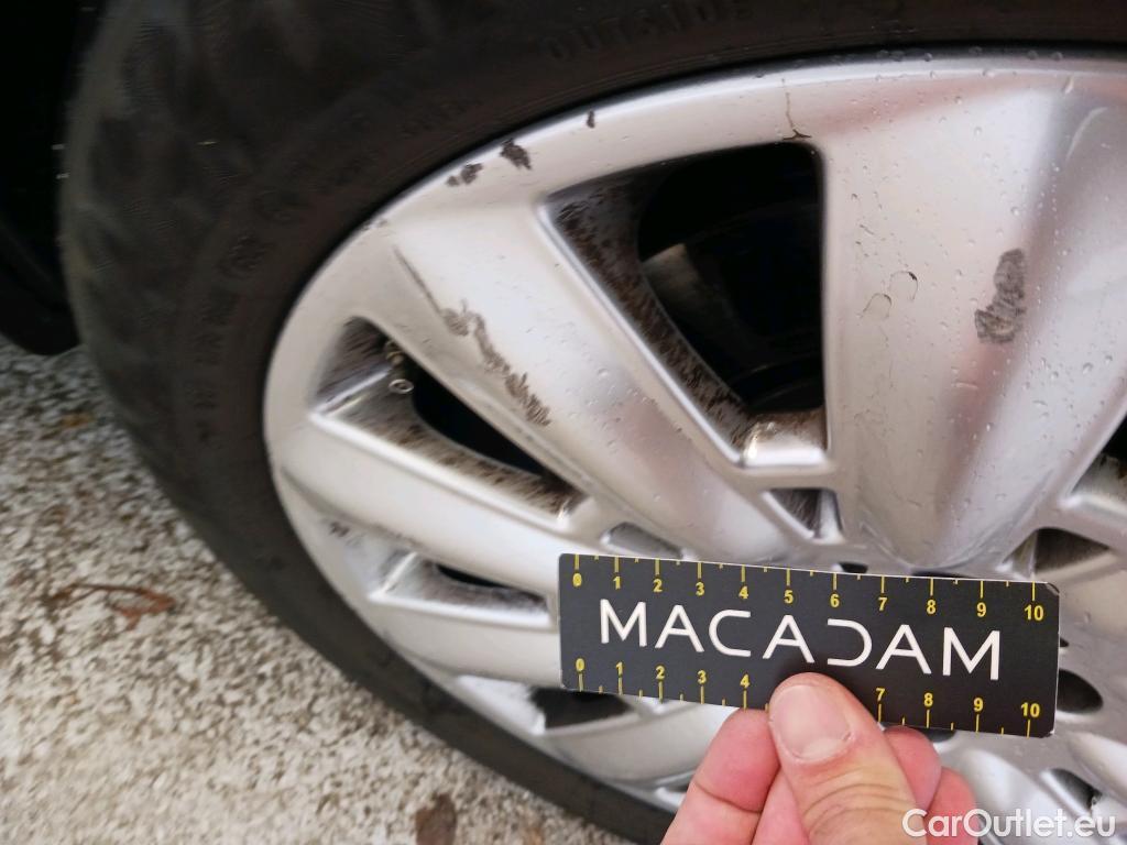  Mini  Countryman MINI  / 2016 / 5P / berlina con portón Cooper S E ALL4 #9