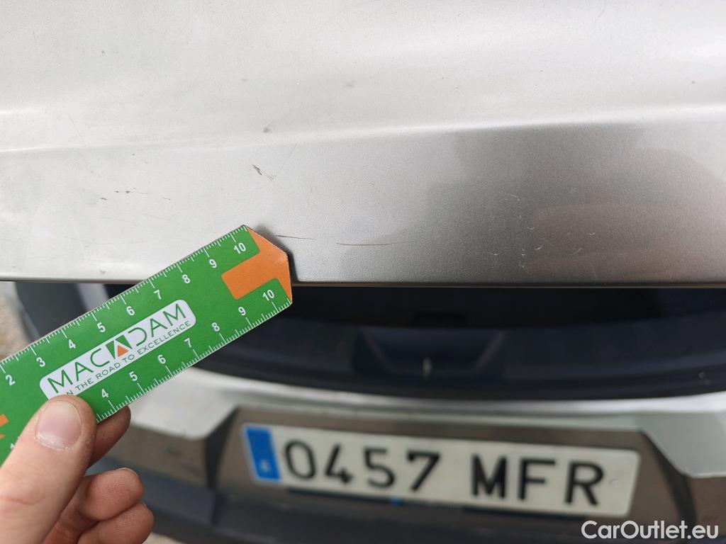  Lexus  UX LEXUS  / 2018 / 5P / todoterreno 2.0 250h Business City (AC) #23