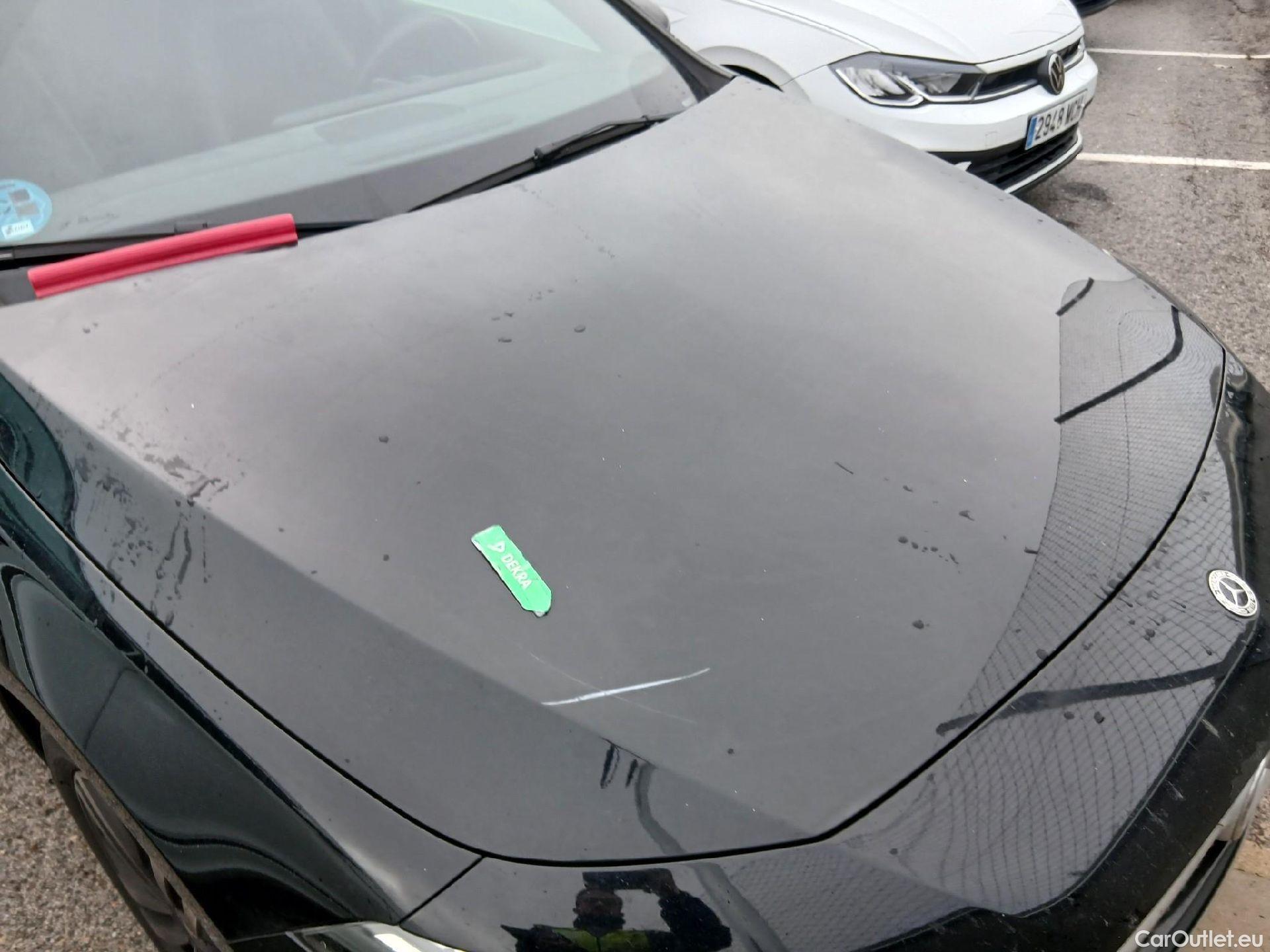  Mercedes  A-Klasse MERCEDES-BENZ Clase A / 2018 / 5P / berlina con portón A 180 d #1