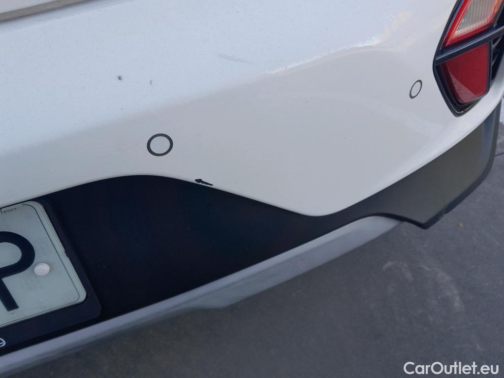  KIA  Niro KIA  / 2019 / 5P / crossover 1.6 GDi HEV 104kW (141CV) Drive #18