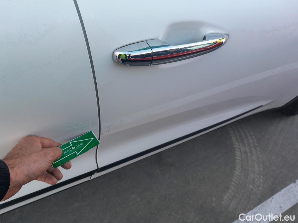  KIA  Niro KIA  / 2019 / 5P / crossover 1.6 GDi HEV 104kW (141CV) Drive #12