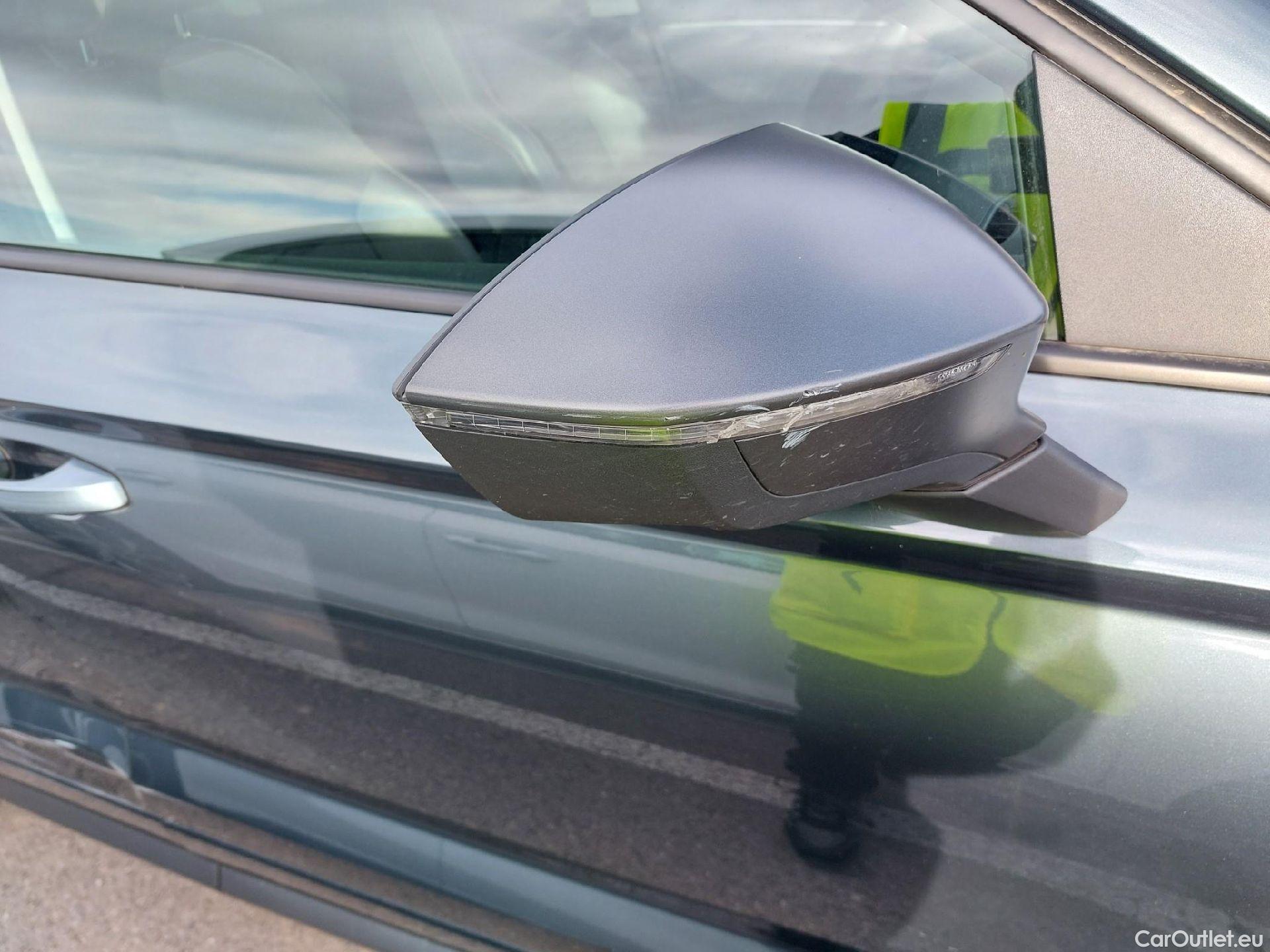  Seat  ATECA SEAT  / 2016 / 5P / todoterreno 1.5 TSI 110kW (150CV) DSG S&S FR Go #38