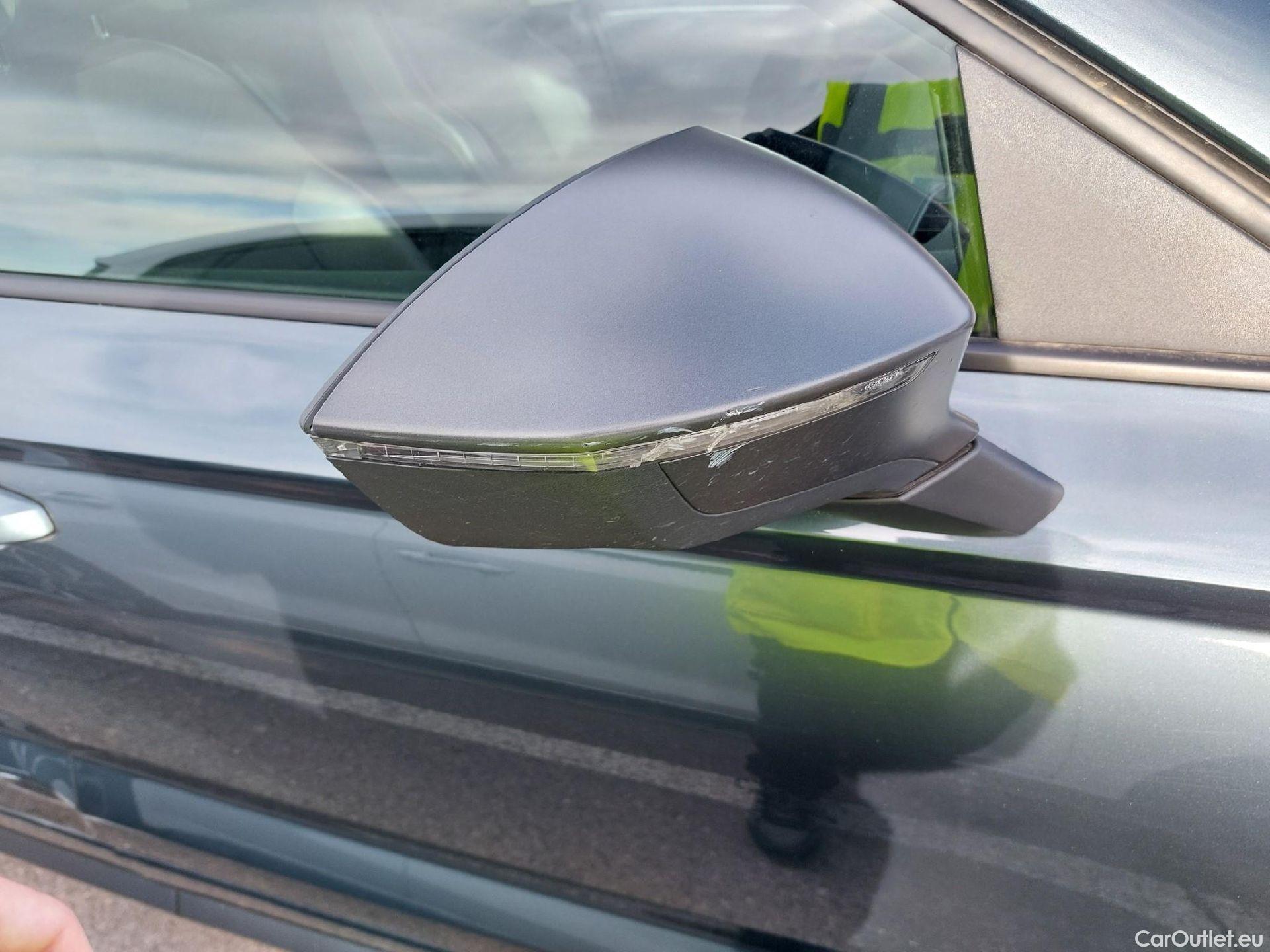  Seat  ATECA SEAT  / 2016 / 5P / todoterreno 1.5 TSI 110kW (150CV) DSG S&S FR Go #35