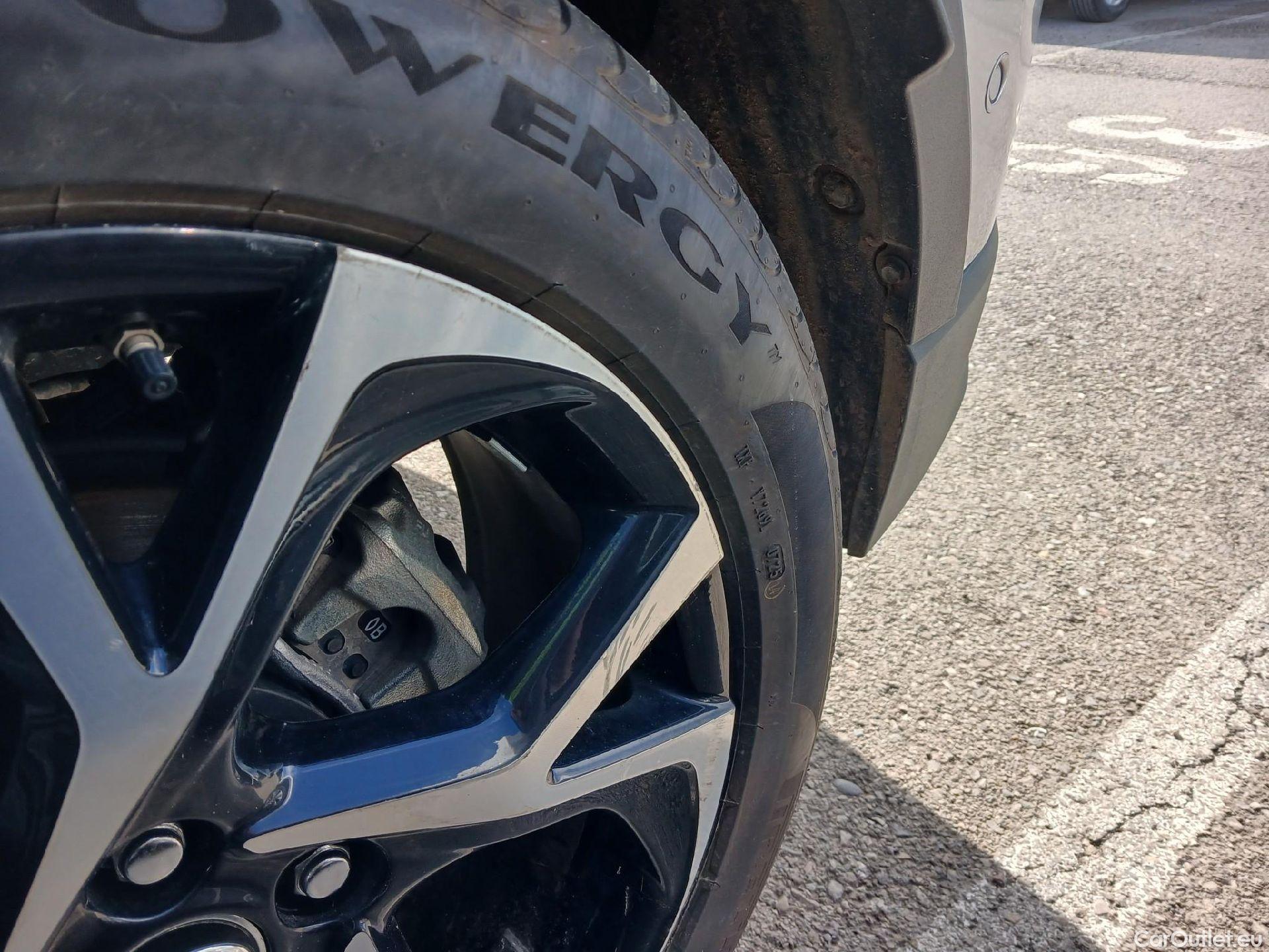  Toyota  C-HR TOYOTA  / 2016 / 5P / todoterreno 1.8 125H Advance (CX) #14