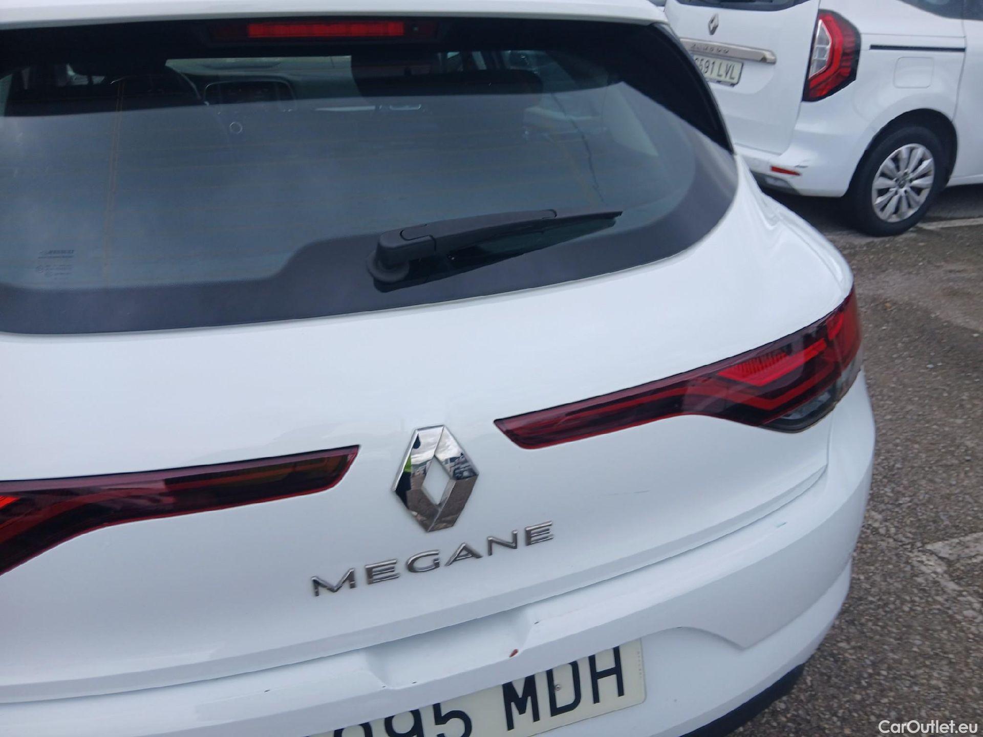  Renault  Megane RENAULT Mégane / 2020 / 5P / berlina con portón Equilibre Blue dCi 85 kW (115CV) #12