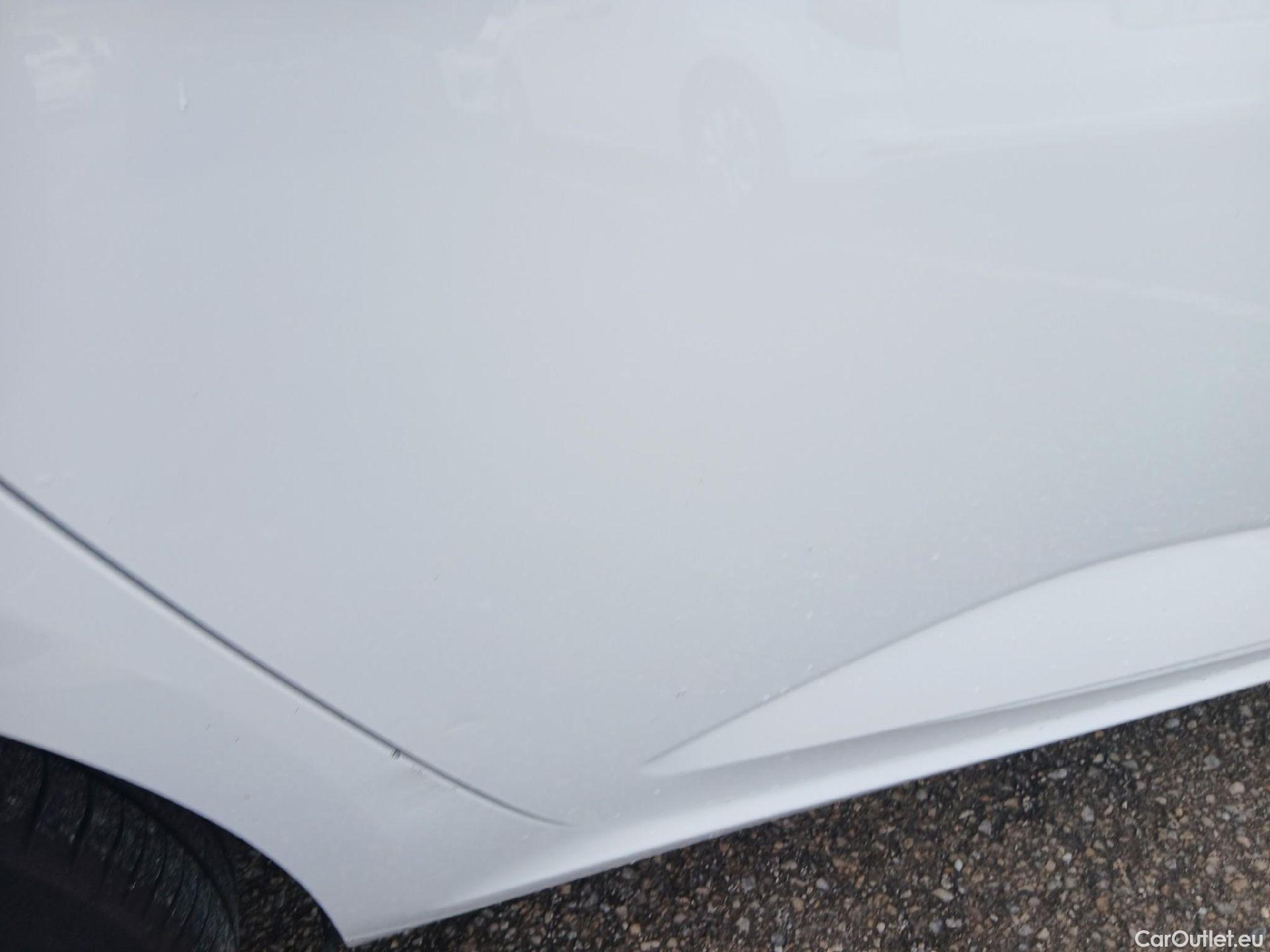  Renault  Megane RENAULT Mégane / 2020 / 5P / berlina con portón Equilibre Blue dCi 85 kW (115CV) #15