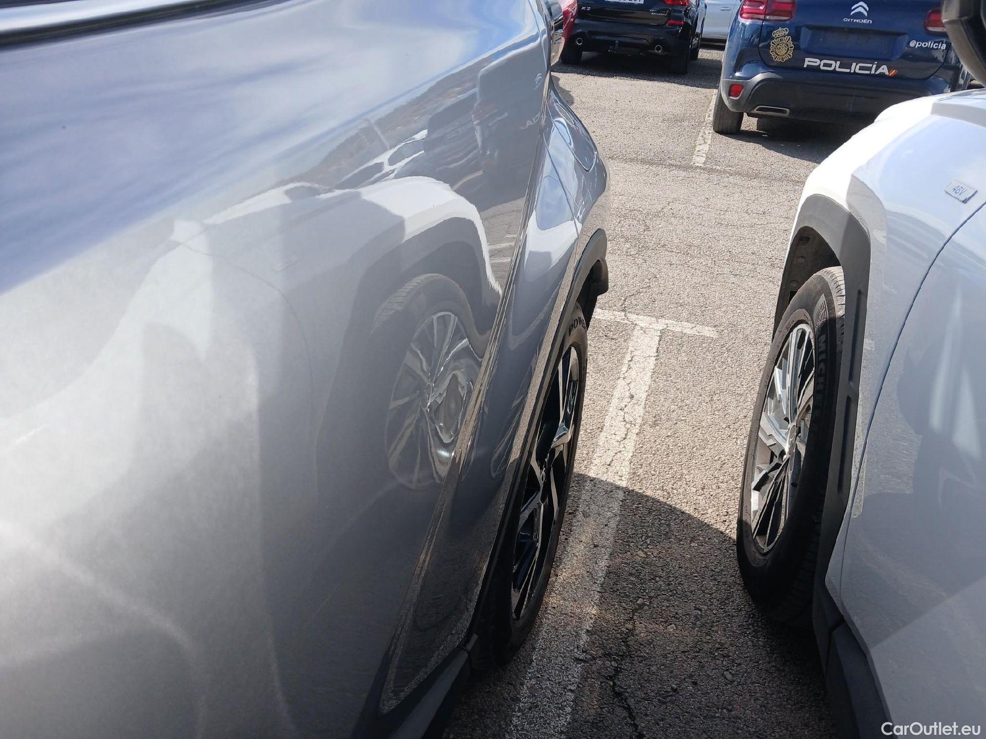  Toyota  C-HR TOYOTA  / 2016 / 5P / todoterreno 1.8 125H Advance (CX) #12