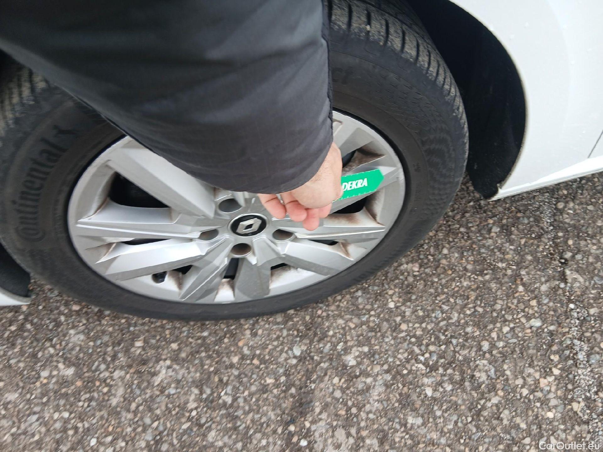  Renault  Megane RENAULT Mégane / 2020 / 5P / berlina con portón Equilibre Blue dCi 85 kW (115CV) #4