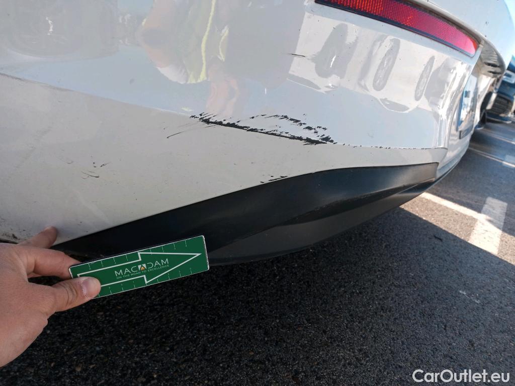  Volkswagen  Golf  VOLKSWAGEN / 2020 / 5P / berlina con portón 2.0 TDI 85kW (115CV) #25