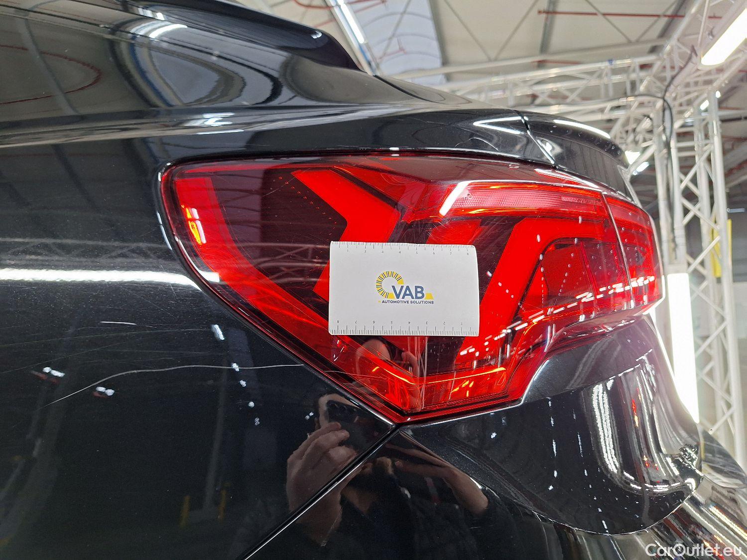  Audi  Q3 Audi,  SB '19 PHEV, Audi  Sportback 45 TFSI e S tronic S Line 5d #18