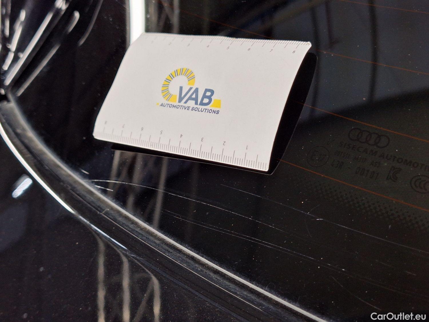  Audi  Q3 Audi,  SB '19 PHEV, Audi  Sportback 45 TFSI e S tronic S Line 5d #32