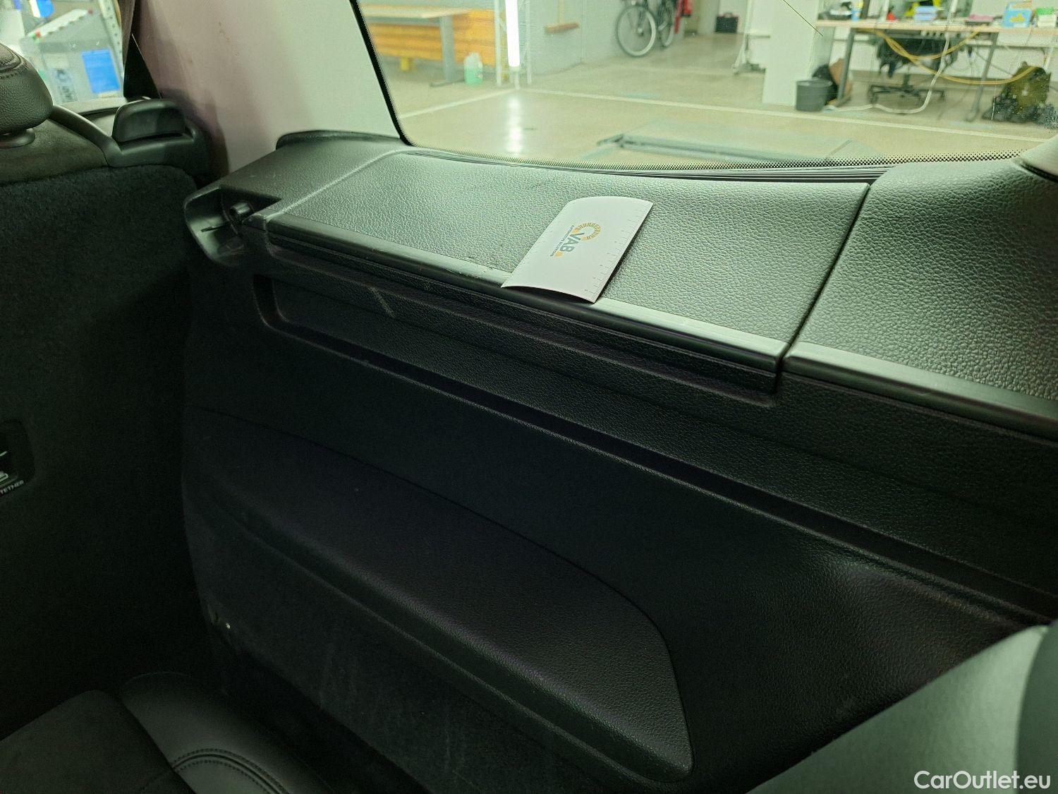  Volkswagen  Sharan VW,  '15, Volkswagen  1.4 TSi 110kW Highline 5d 7pl #35