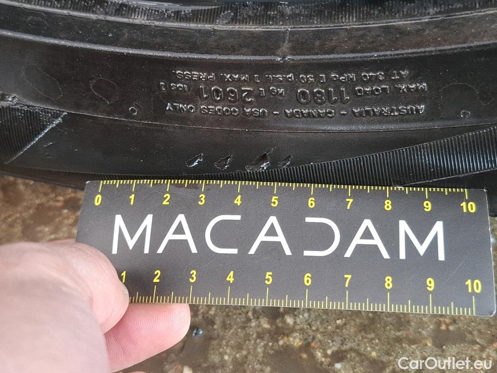  Land Rover  Range Rover Sport LAND ROVER  / 2022 / 5P / SUV P550e - Autobiography Dynamic #6