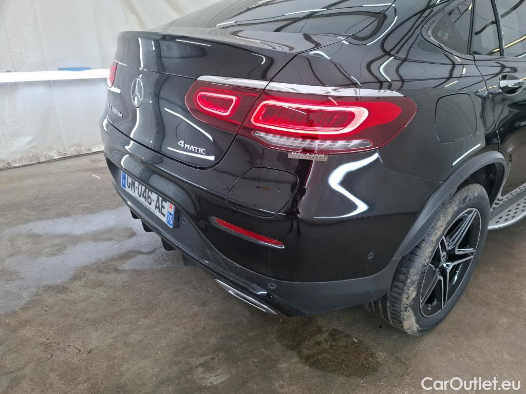 Mercedes  G-Klasee MERCEDES-BENZ GLC Coupe / 2019 / 5P / Coupé GLC 300 de Business Line 4Matic #29