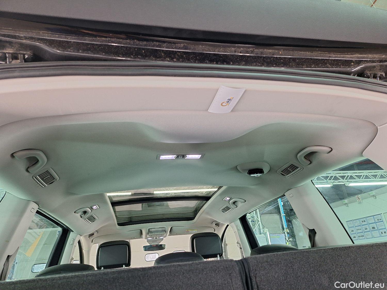  Volkswagen  Sharan VW,  '15, Volkswagen  1.4 TSi 110kW Highline 5d 7pl #37