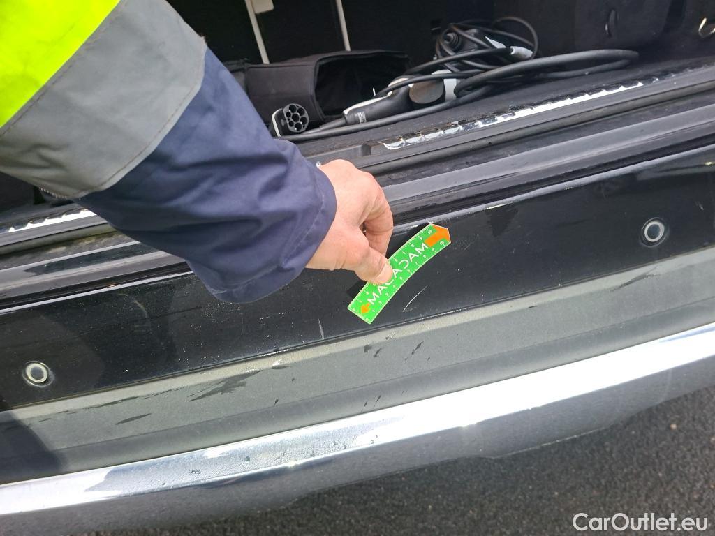  Mercedes  G-Klasee MERCEDES-BENZ GLE / 2019 / 5P / SUV GLE 350 e 4MATIC Avantgarde Line #8