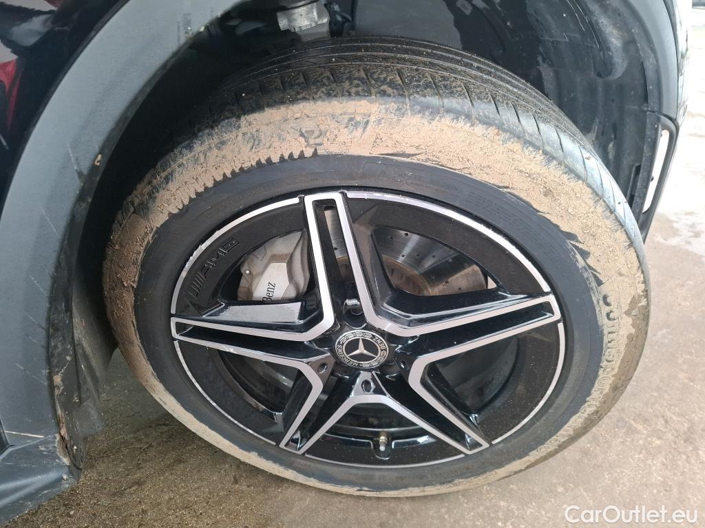  Mercedes  G-Klasee MERCEDES-BENZ GLC Coupe / 2019 / 5P / Coupé GLC 300 de Business Line 4Matic #16