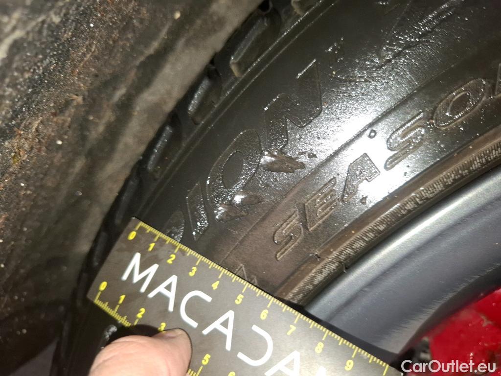  Land Rover  Range Rover Sport LAND ROVER  / 2022 / 5P / SUV P550e - Autobiography Dynamic #15