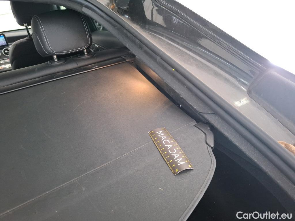  Mercedes  G-Klasee MERCEDES-BENZ GLC Coupe / 2019 / 5P / Coupé GLC 300 de Business Line 4Matic #23