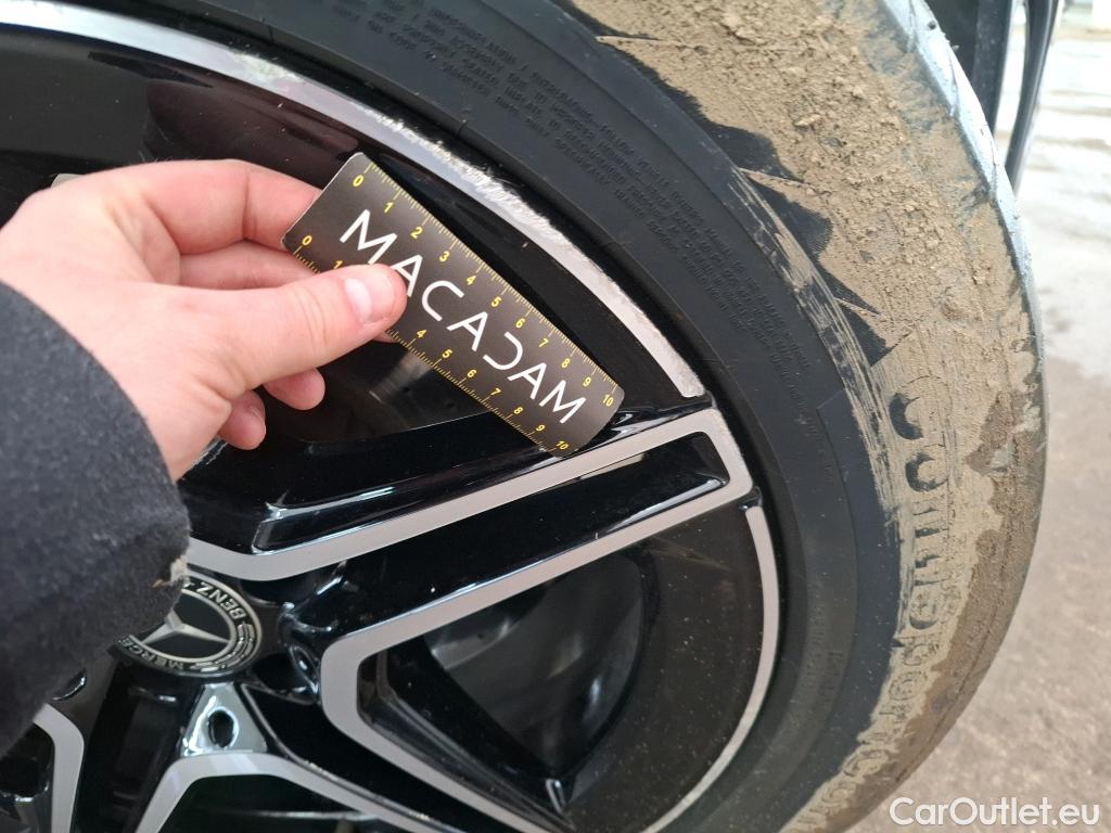  Mercedes  G-Klasee MERCEDES-BENZ GLC Coupe / 2019 / 5P / Coupé GLC 300 de Business Line 4Matic #19