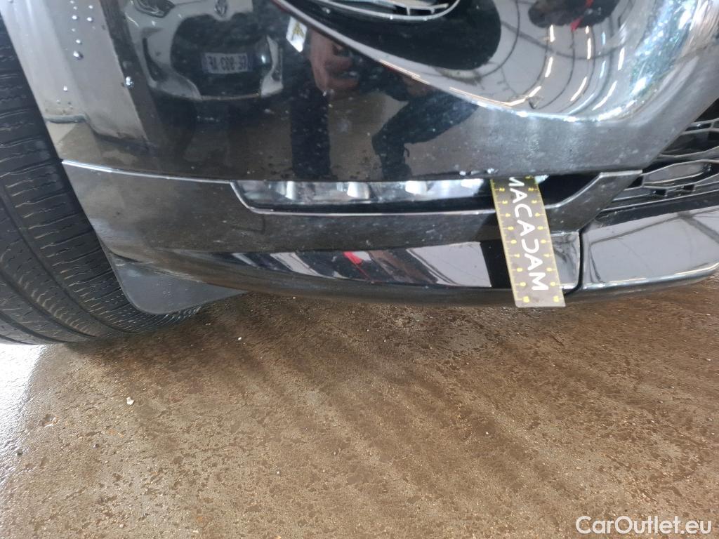  Land Rover  Range Rover Sport LAND ROVER  / 2022 / 5P / SUV P550e - Autobiography Dynamic #26