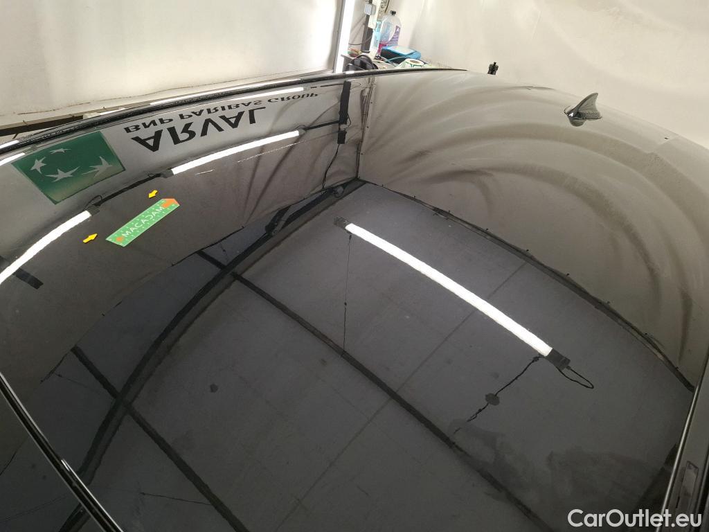  Bmw  Serie 1 BMW Série 1 / 2019 / 5P / Berline 116i Business Design #1