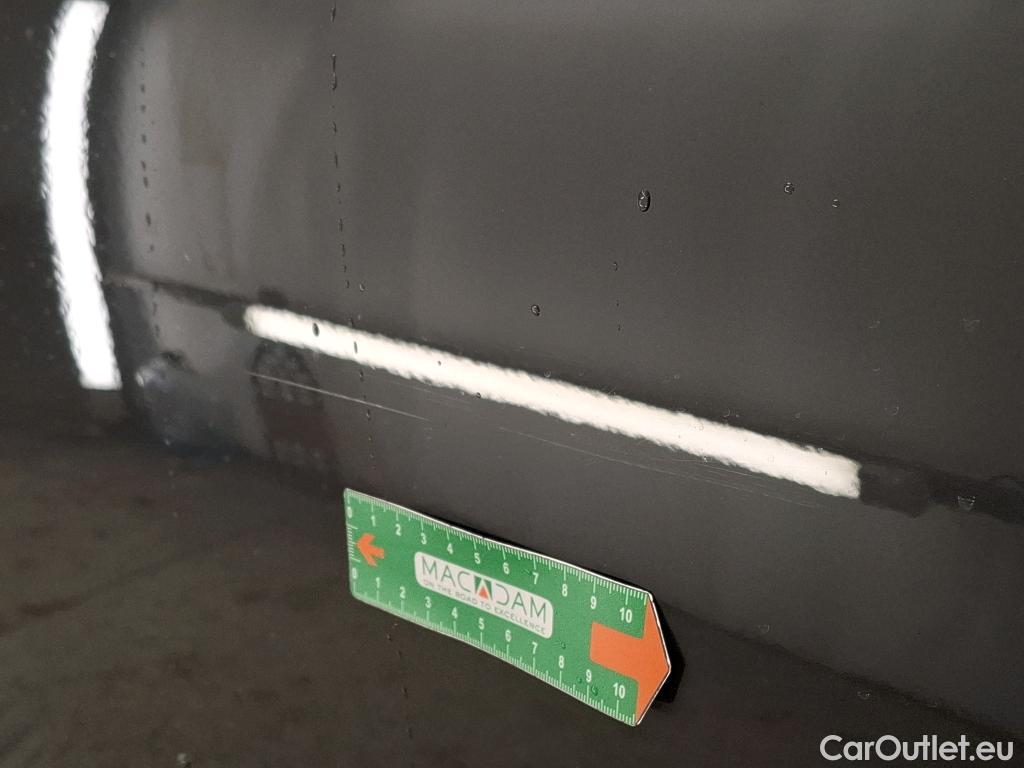  Volvo  XC90 VOLVO  / 2019 / 5P / SUV Recharge T8 AWD GT 8 Ultimate Chrome #8