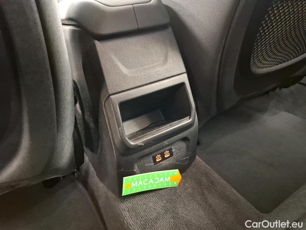  Bmw  Serie 1 BMW Série 1 / 2019 / 5P / Berline 116i Business Design #30