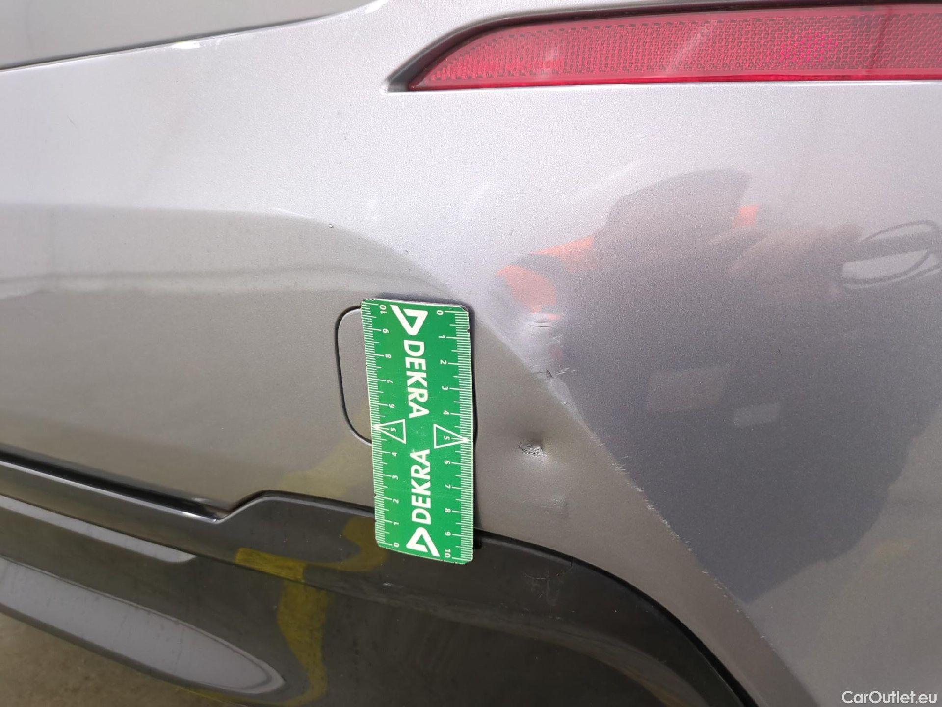  Bmw  Serie 1 Série 1 Berline 118 i Edition Sport 1.5 135CV BVA7 E6d #7