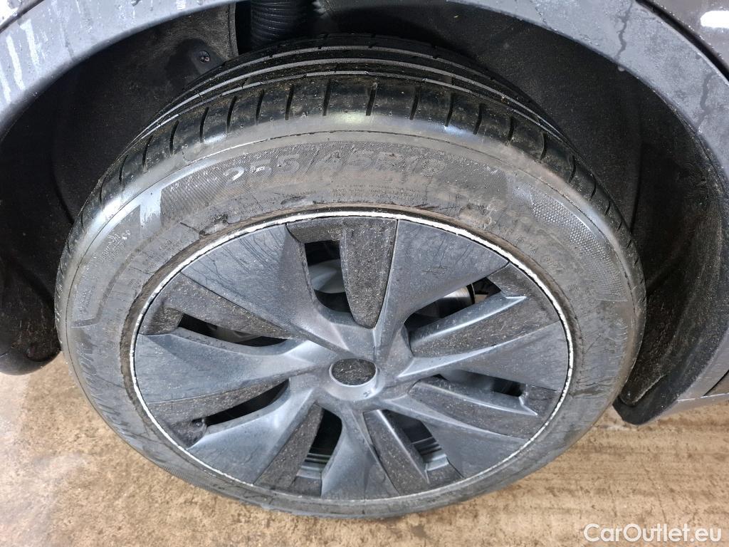  Tesla  Model Y TESLA  / 2020 / 5P / SUV Grande Autonomie Dual-Motor AWD #7