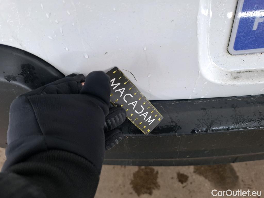  Citroen  C3  Société Feel 1.5 BlueHDI 100CV BVM6 E6d #47