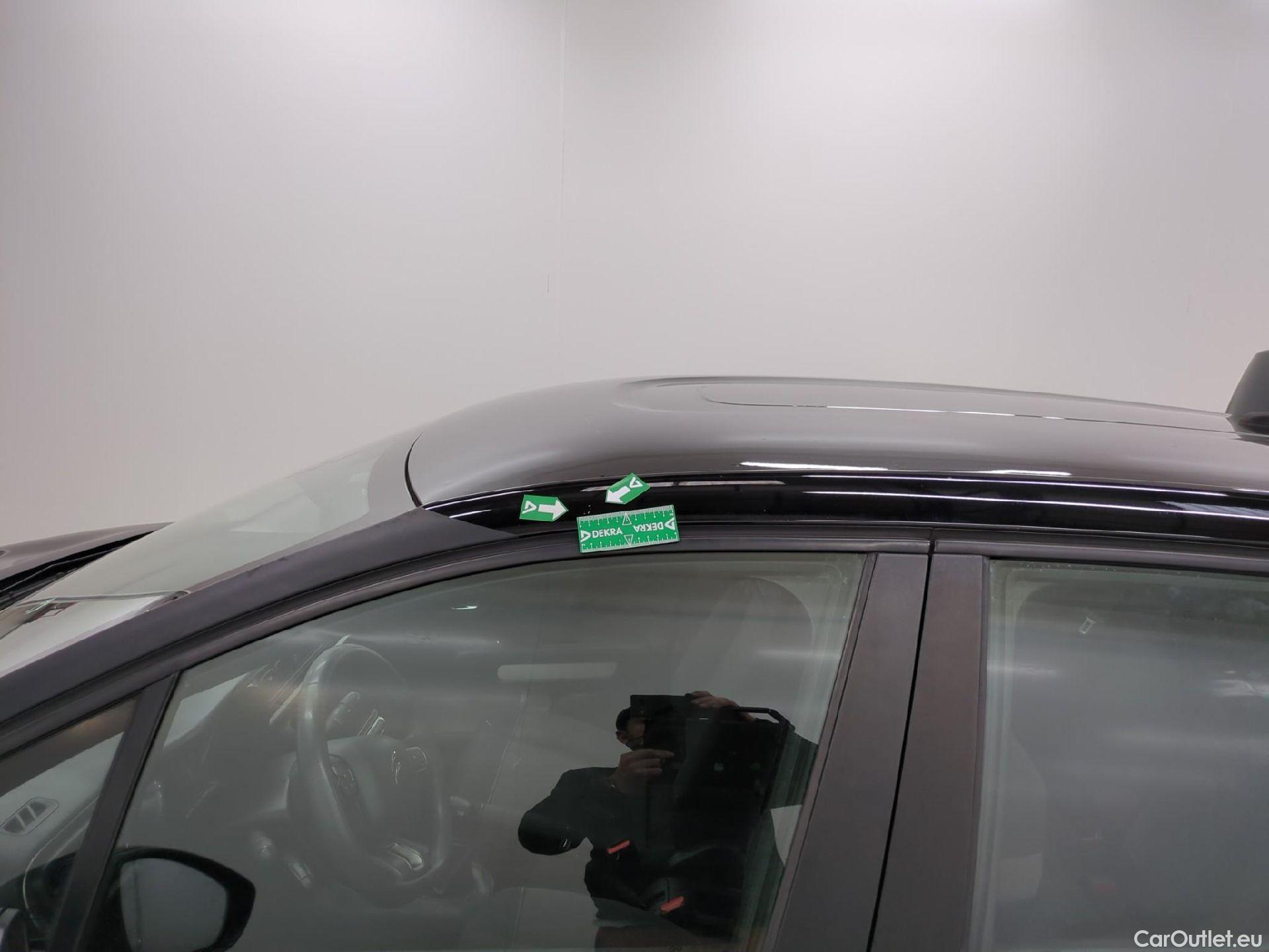  Citroen  C3  Feel Pack 1.2 PureTech 80CV BVM5 E6d #20