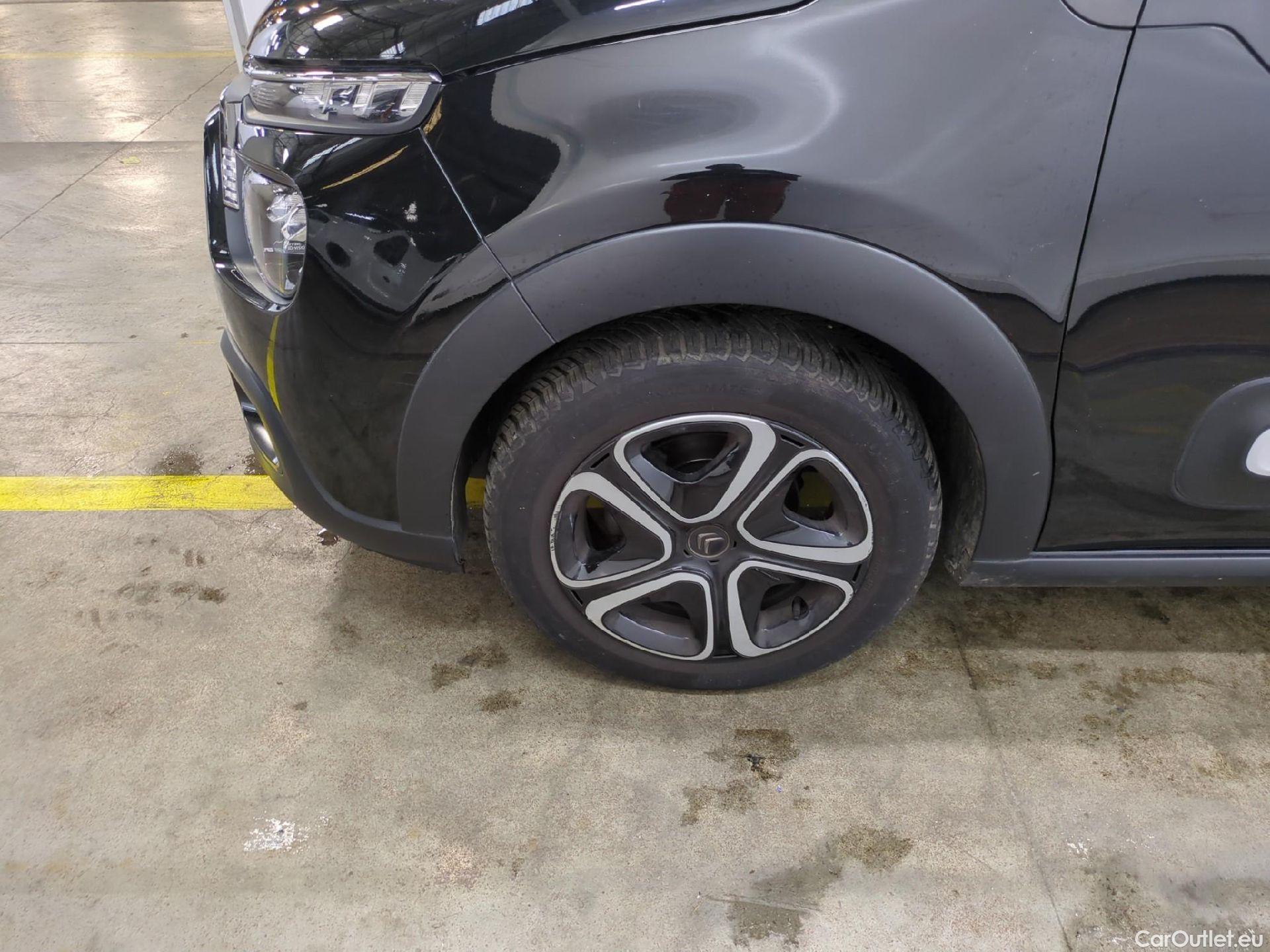  Citroen  C3  Feel Pack 1.2 PureTech 80CV BVM5 E6d #12