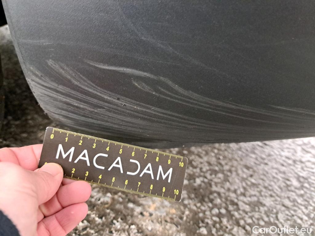  Citroen  C4 Cactus  Feel Business 1.2 PureTech 110CV BVM6 E6dT #16