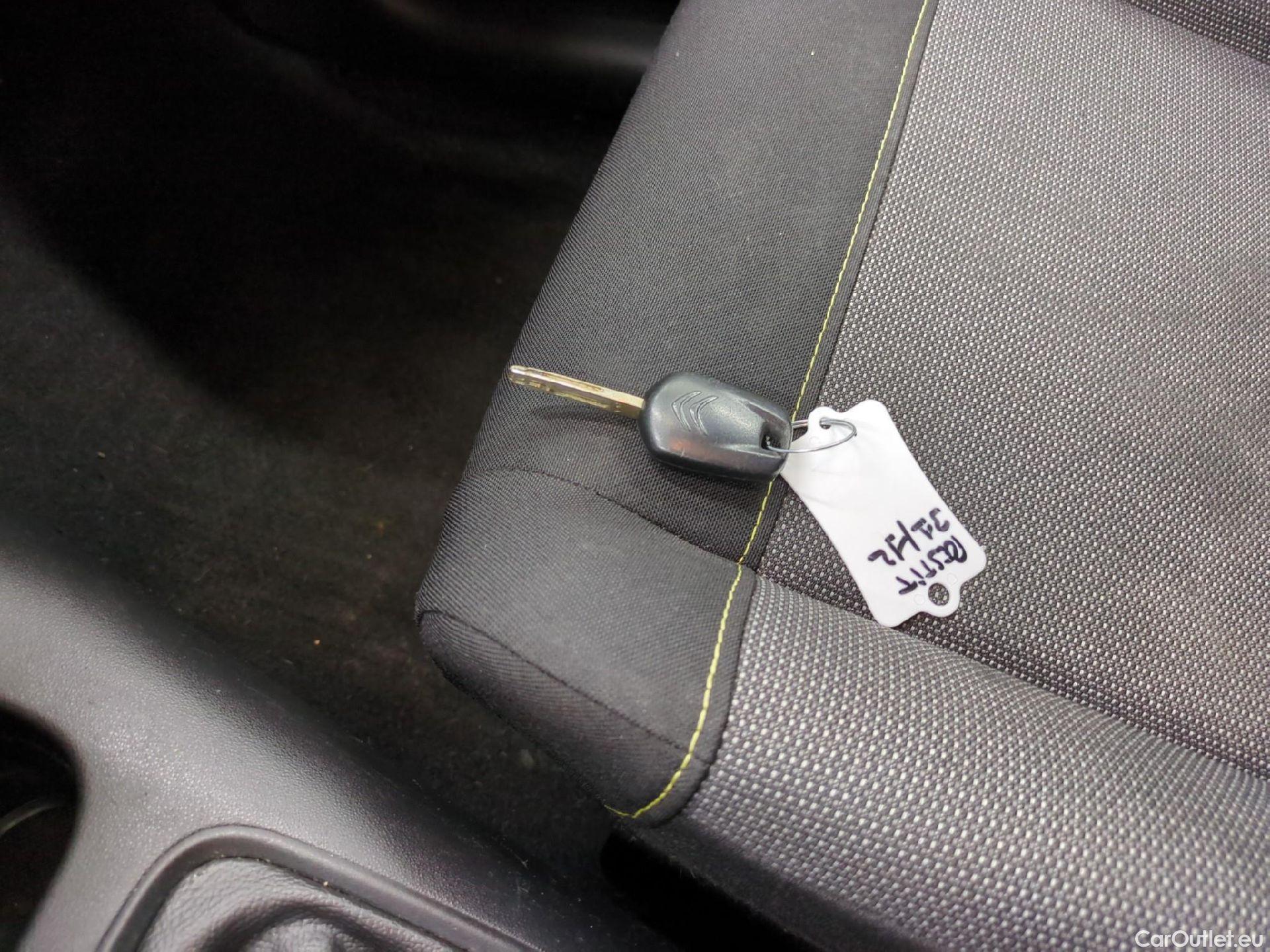  Citroen  C3  Feel Pack 1.2 PureTech 80CV BVM5 E6d #1