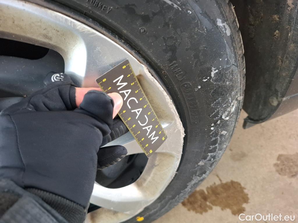  Citroen  C3  Société Feel 1.5 BlueHDI 100CV BVM6 E6d #27