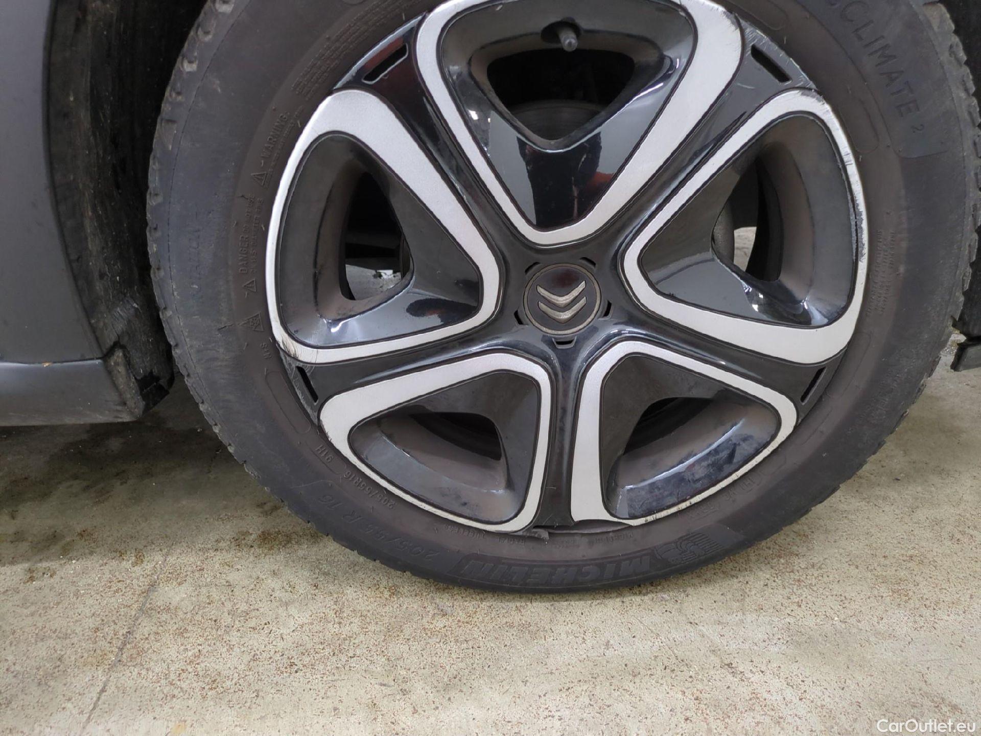  Citroen  C3  Feel Pack 1.2 PureTech 80CV BVM5 E6d #5