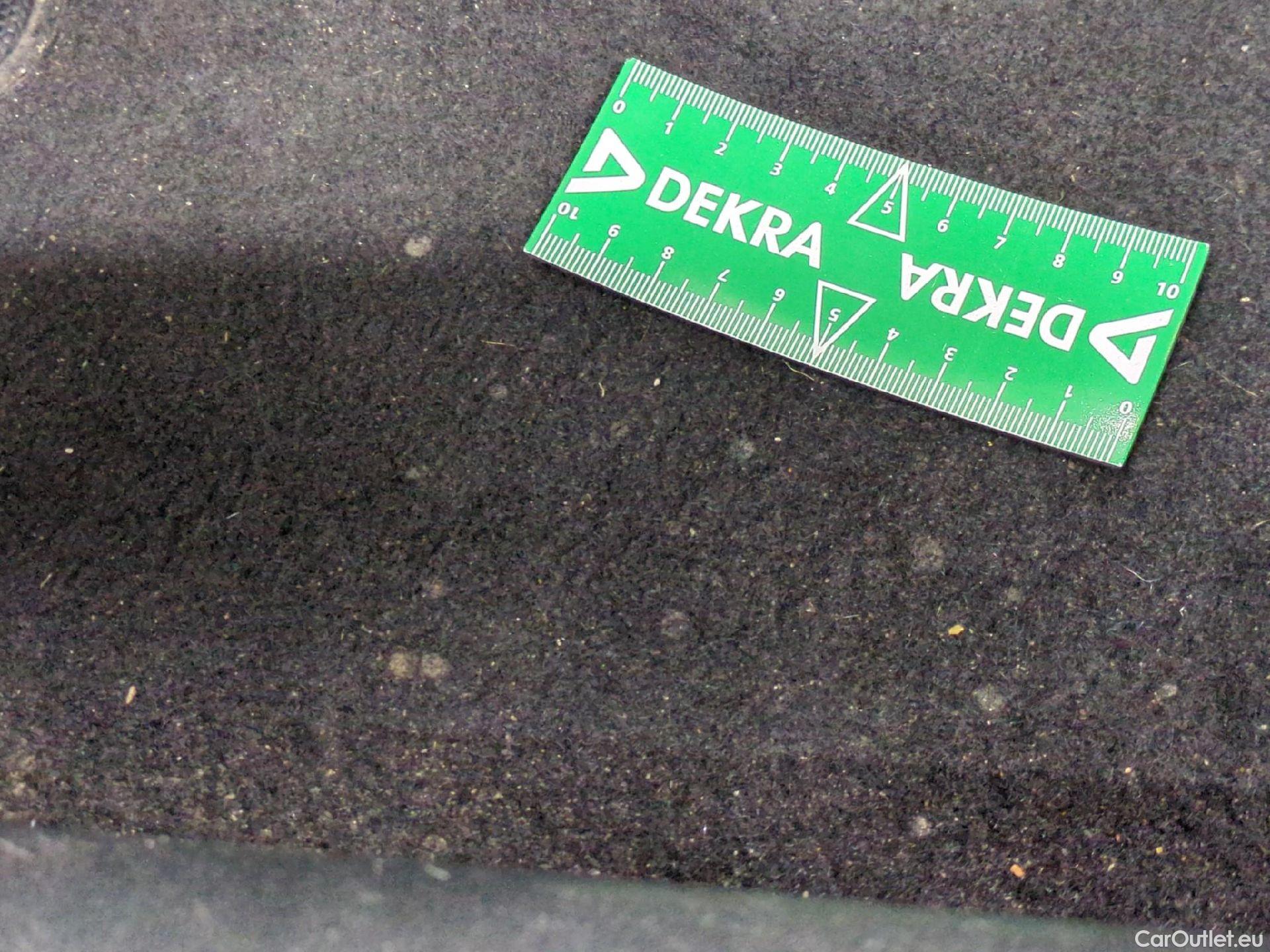  Citroen  C3  Feel Pack 1.2 PureTech 80CV BVM5 E6d #27