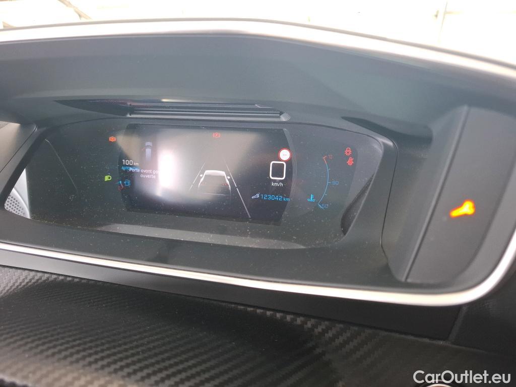  Peugeot  2008  Allure Business 1.2 PureTech 100CV BVM6 E6d #6