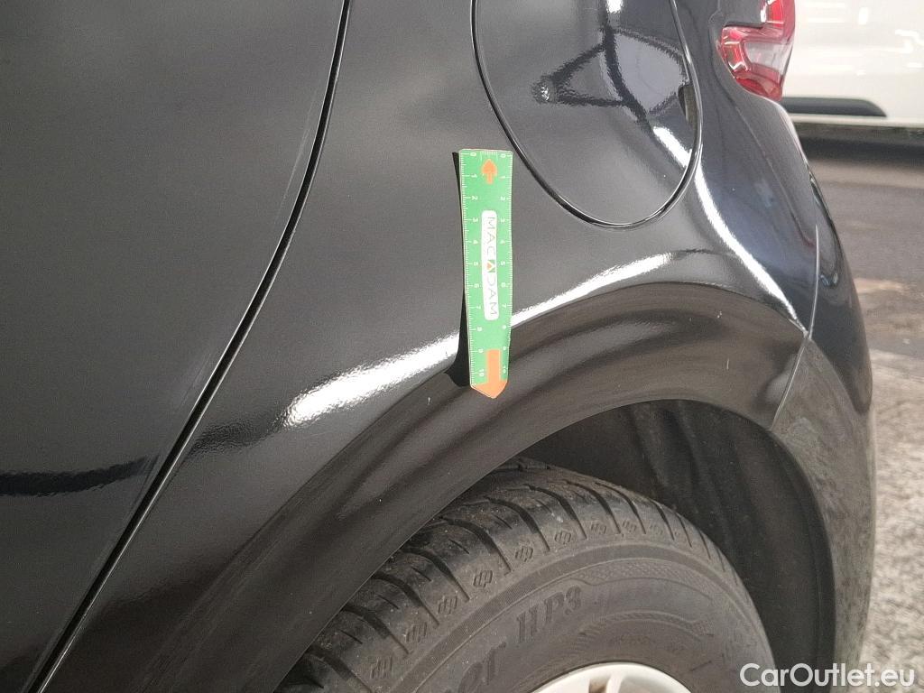  Peugeot  208  Affaire Premium Pack 1.2 80CV BVM5 E6dT #11