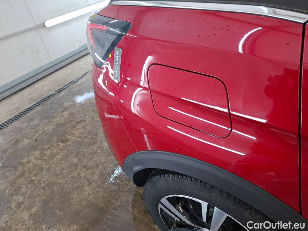  Peugeot  3008 PEUGEOT  / 2020 / 5P / SUV 1.6 HYBRID4 300 E-EAT8 GT #7