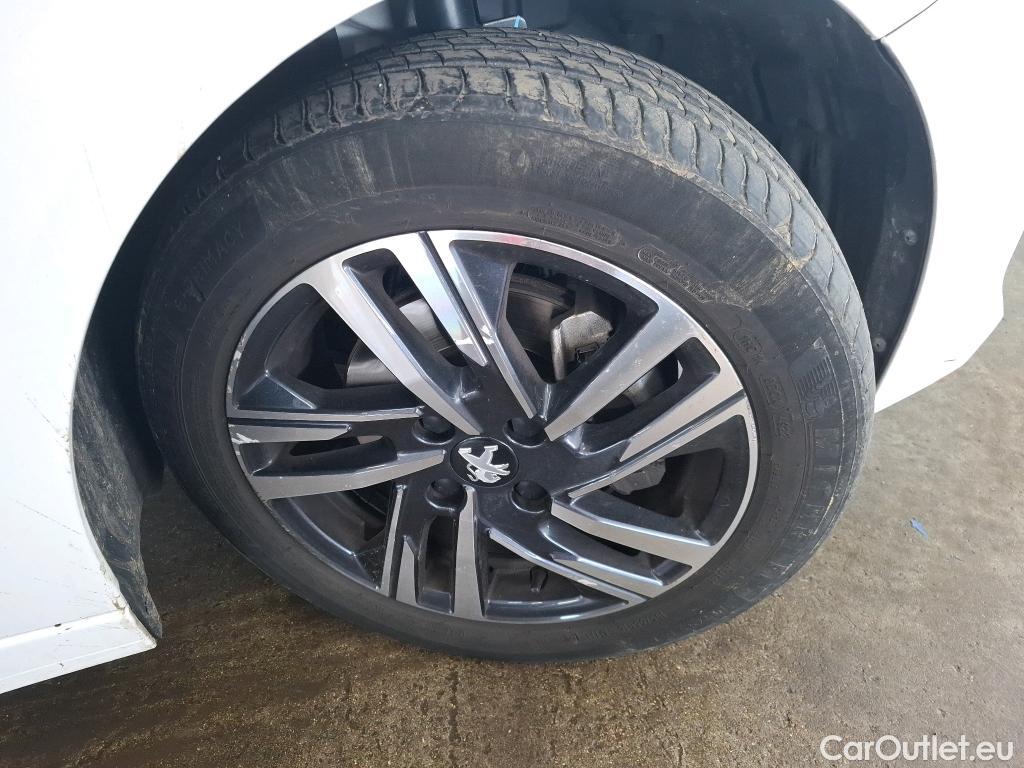  Peugeot  208  Allure Pack 1.2 PureTech 100CV BVA8 E6d #23