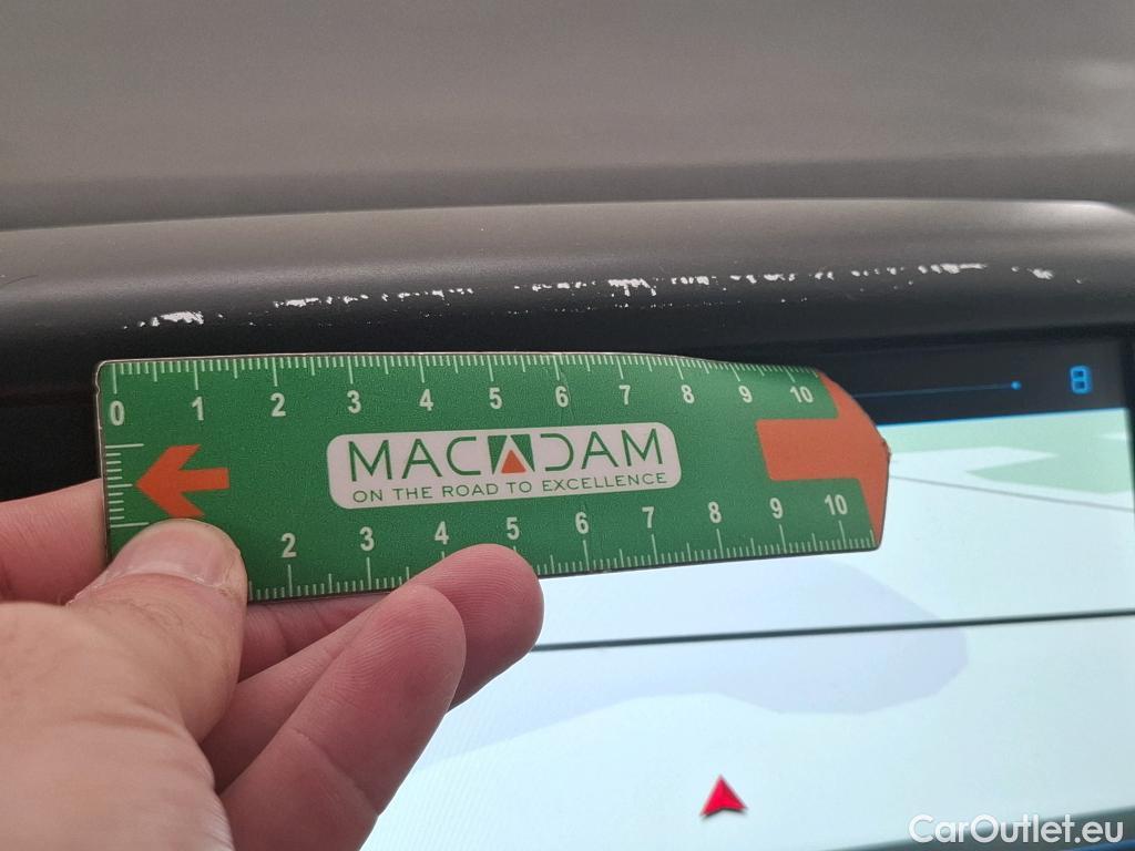  Peugeot  208  Affaire Premium Pack 1.2 80CV BVM5 E6dT #24