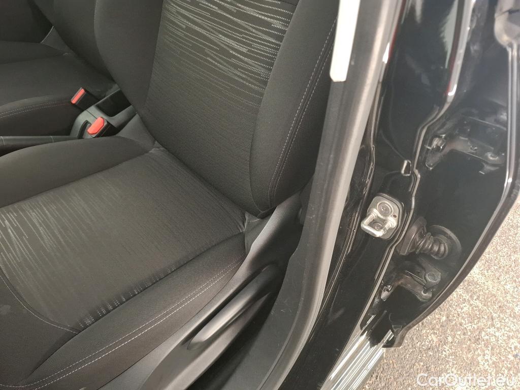  Peugeot  208  Affaire Premium Pack 1.2 80CV BVM5 E6dT #30